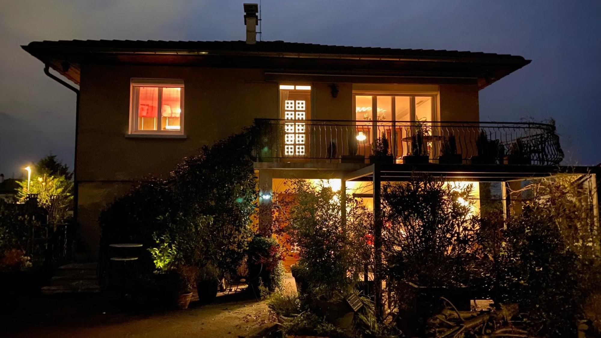 Casa Lovo Bed & Breakfast Saint Laurent de Mure Bagian luar foto
