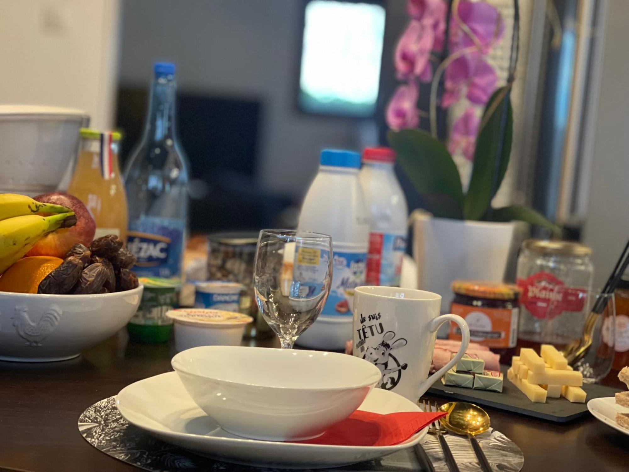 Casa Lovo Bed & Breakfast Saint Laurent de Mure Bagian luar foto